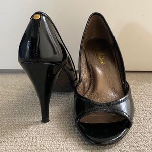 Ted Baker Open Toe Black Patent Leather Heel
